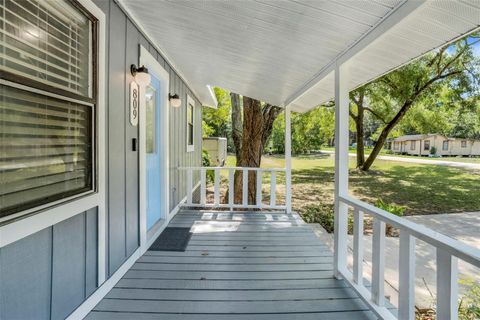 A home in APOPKA