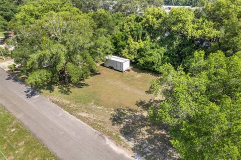 A home in APOPKA