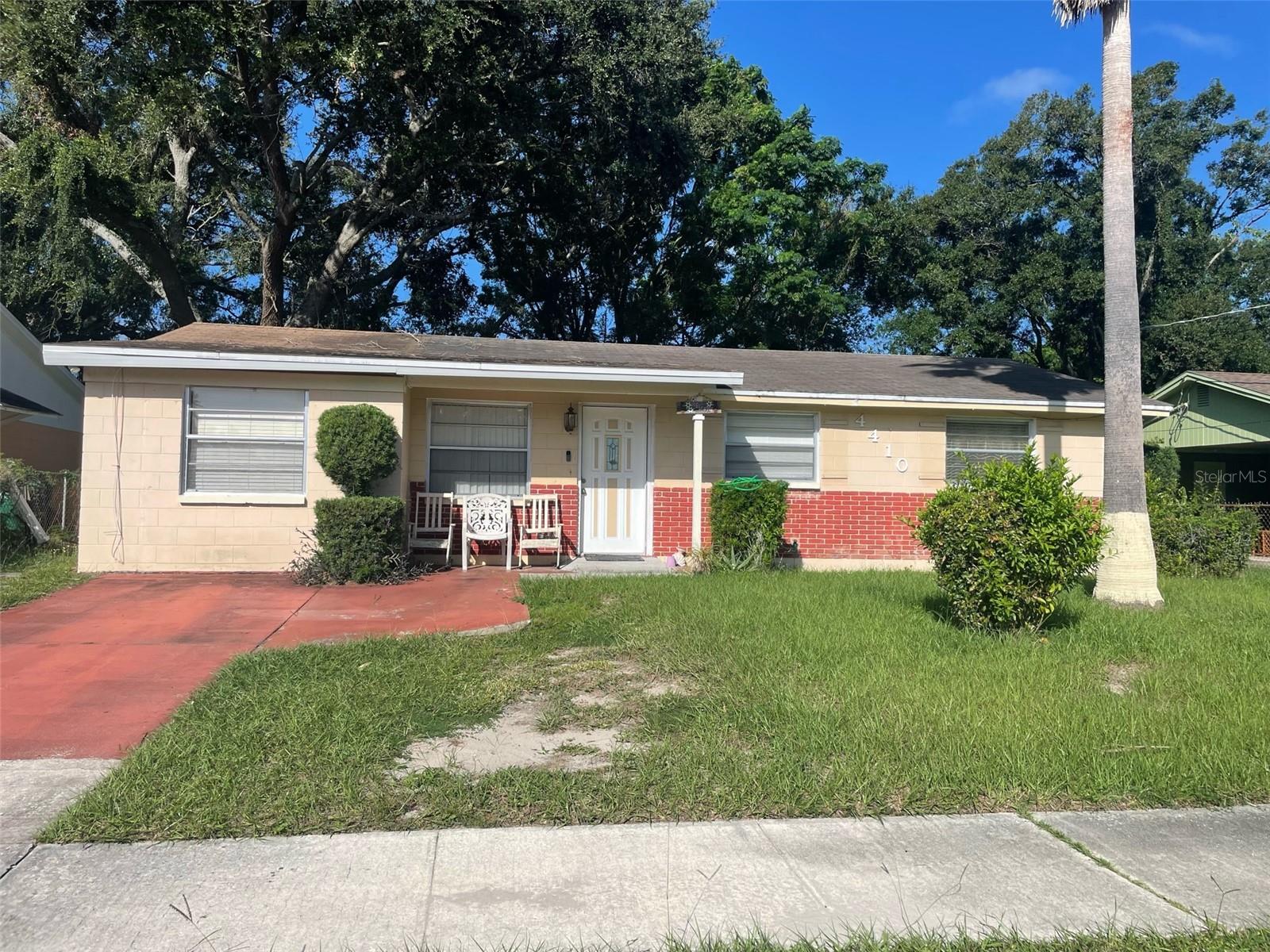 CASH ONLY!!!! WILL NOT PASS FOR INSURANCE!!! This cute house in a really nice neighborhood is waiting for your touch. Walk into the living room and you will notice the terrazzo floors that just need a polish but are in great shape. Kitchen is straight ahead with dining area. Kitchen could use a complete updating. Laundry area is off the kitchen with a 4th bedroom or a family room. Off the living room and down the hall are 3 great size bedrooms and a bathroom. The backyard is spacious, and you are in a non-evac zone. You are conveniently located to Hardrock, restaurants and everything Tampa has to offer. Roof is 12-15 years old, AC is newer.