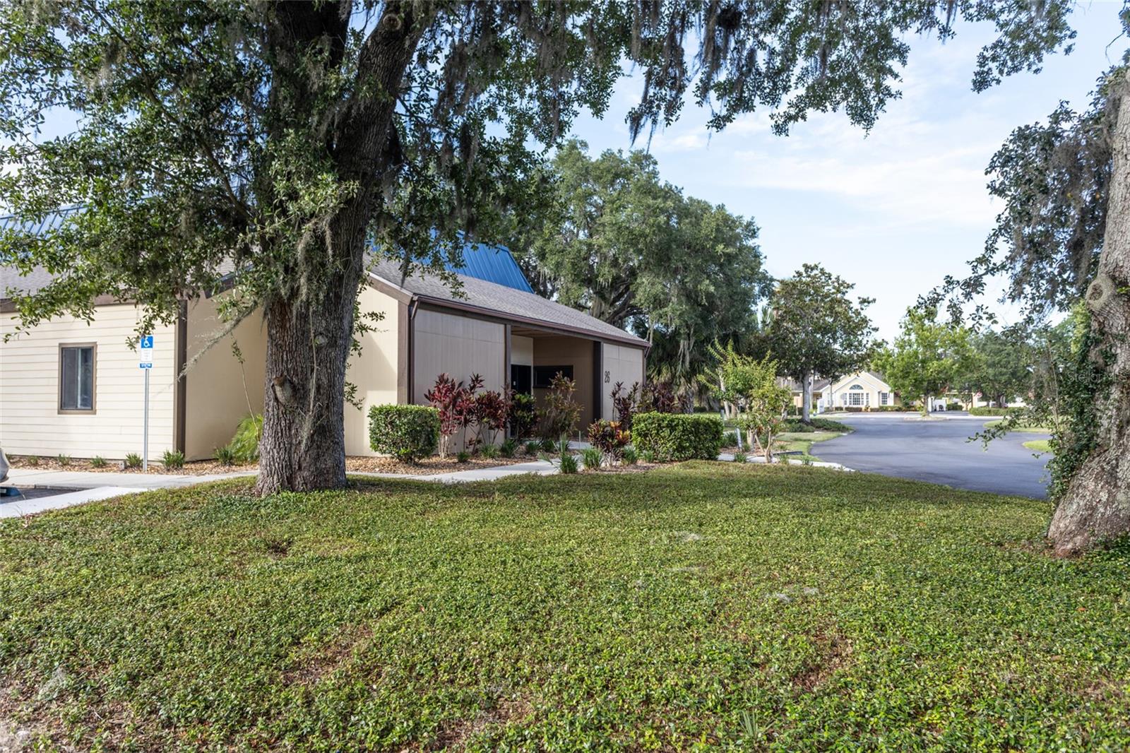 PALM COAST SEC 03 PALM HARBOR OFFICE PARK - Commercial Sale
