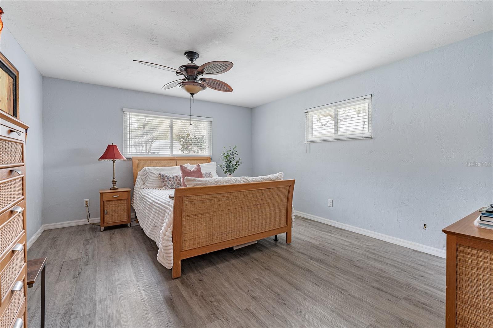 SLEEPY HOLLOW - Residential