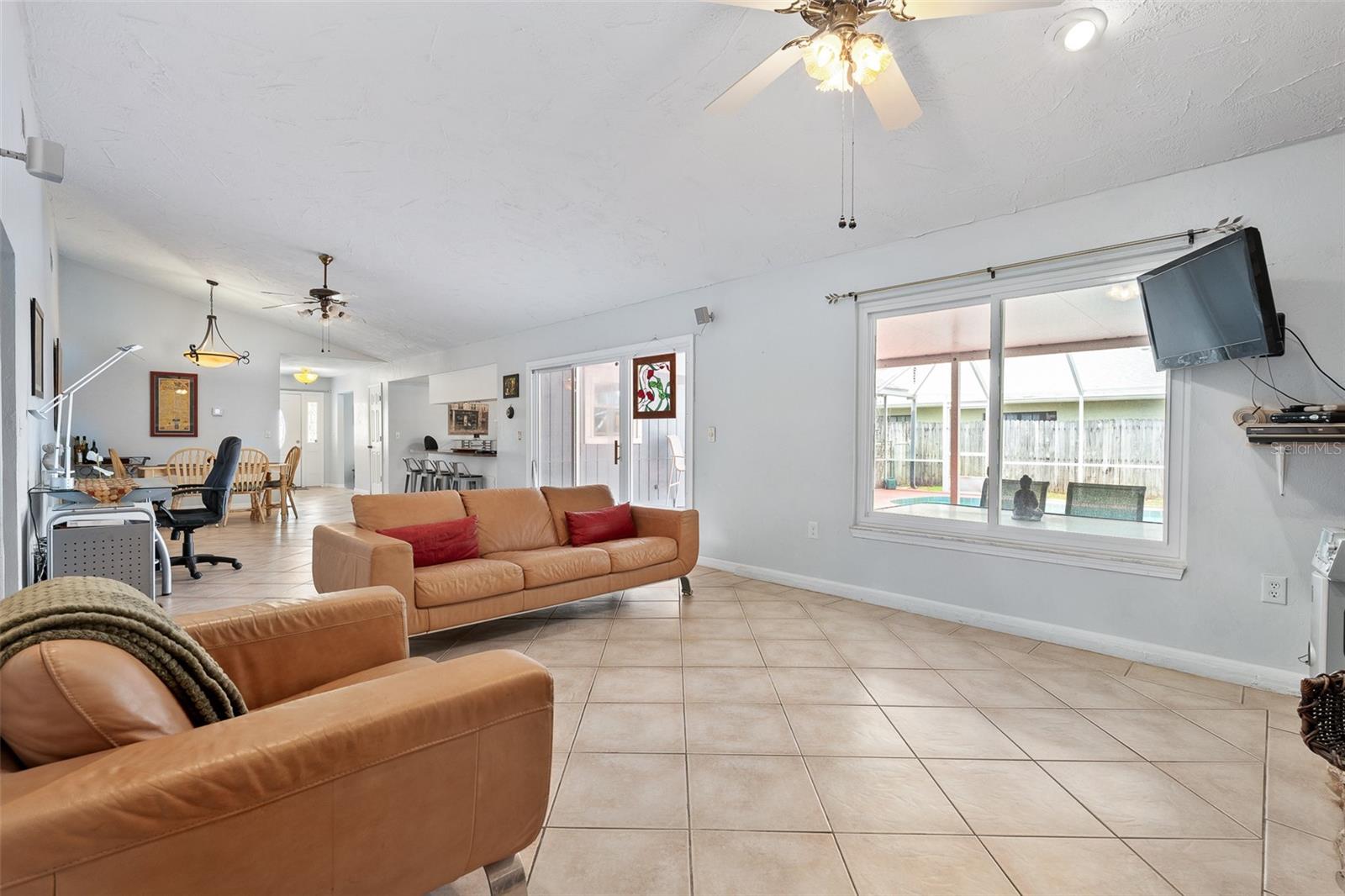 SLEEPY HOLLOW - Residential