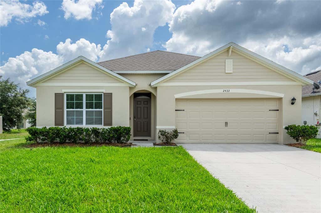 Photo of 2433 White Poppy Drive, Kissimmee, FL 34747 (MLS # TB8528718)