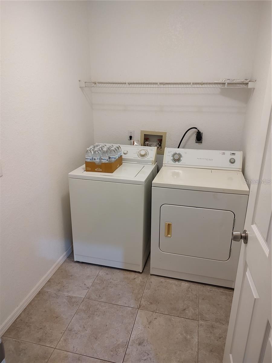 PORT CHARLOTTE SUB 37 - Residential Lease