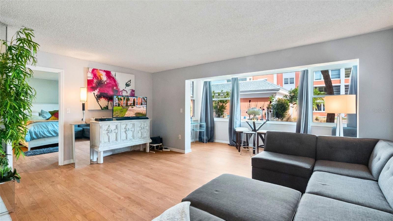 CROSSWINDS COLONY ONE CONDO - Residential