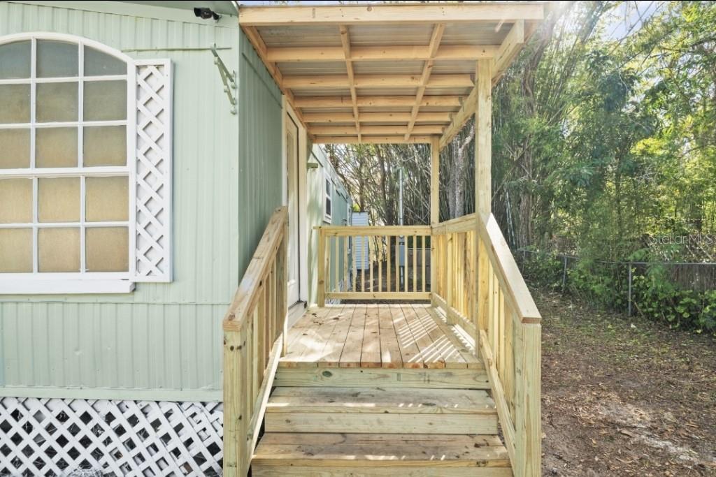 MOON LAKE ESTATES - Residential