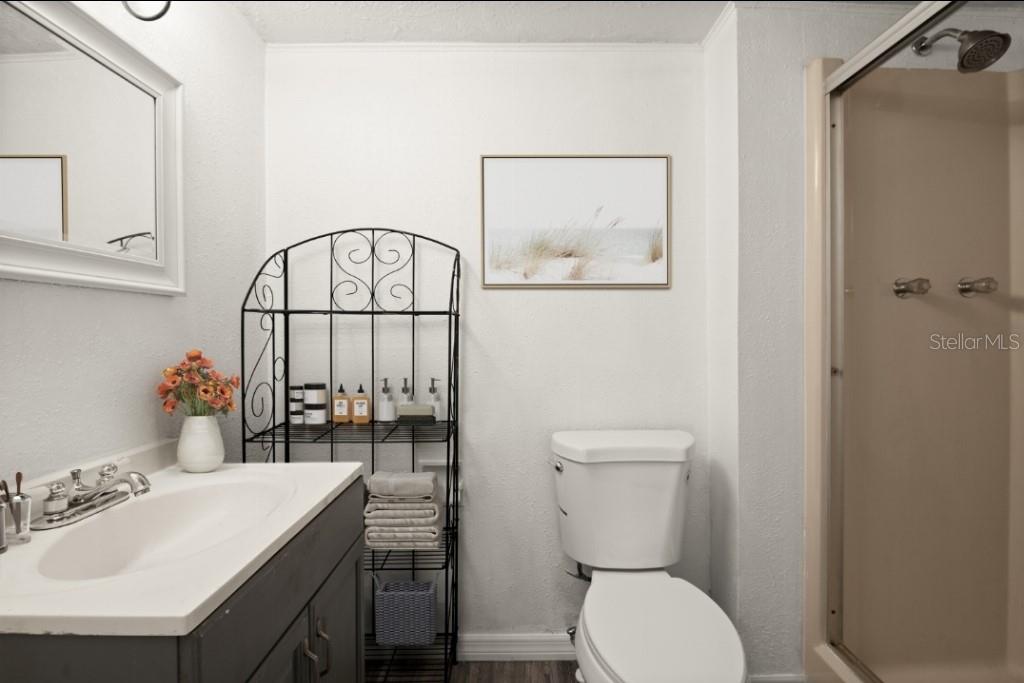 MOON LAKE ESTATES - Residential