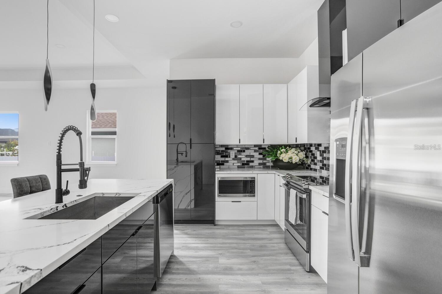 RIO VISTA - Residential