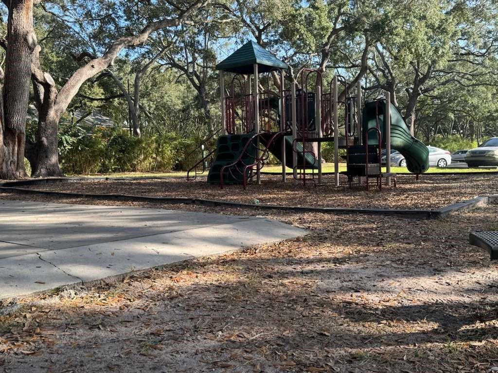 PARADISE CAY - Residential Lease