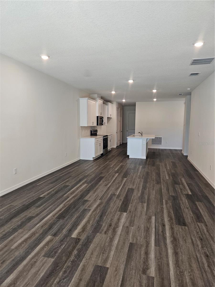 2608 KINSALE LANE