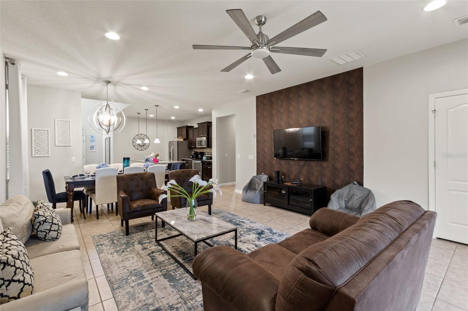 2121 MOROCCO WAY