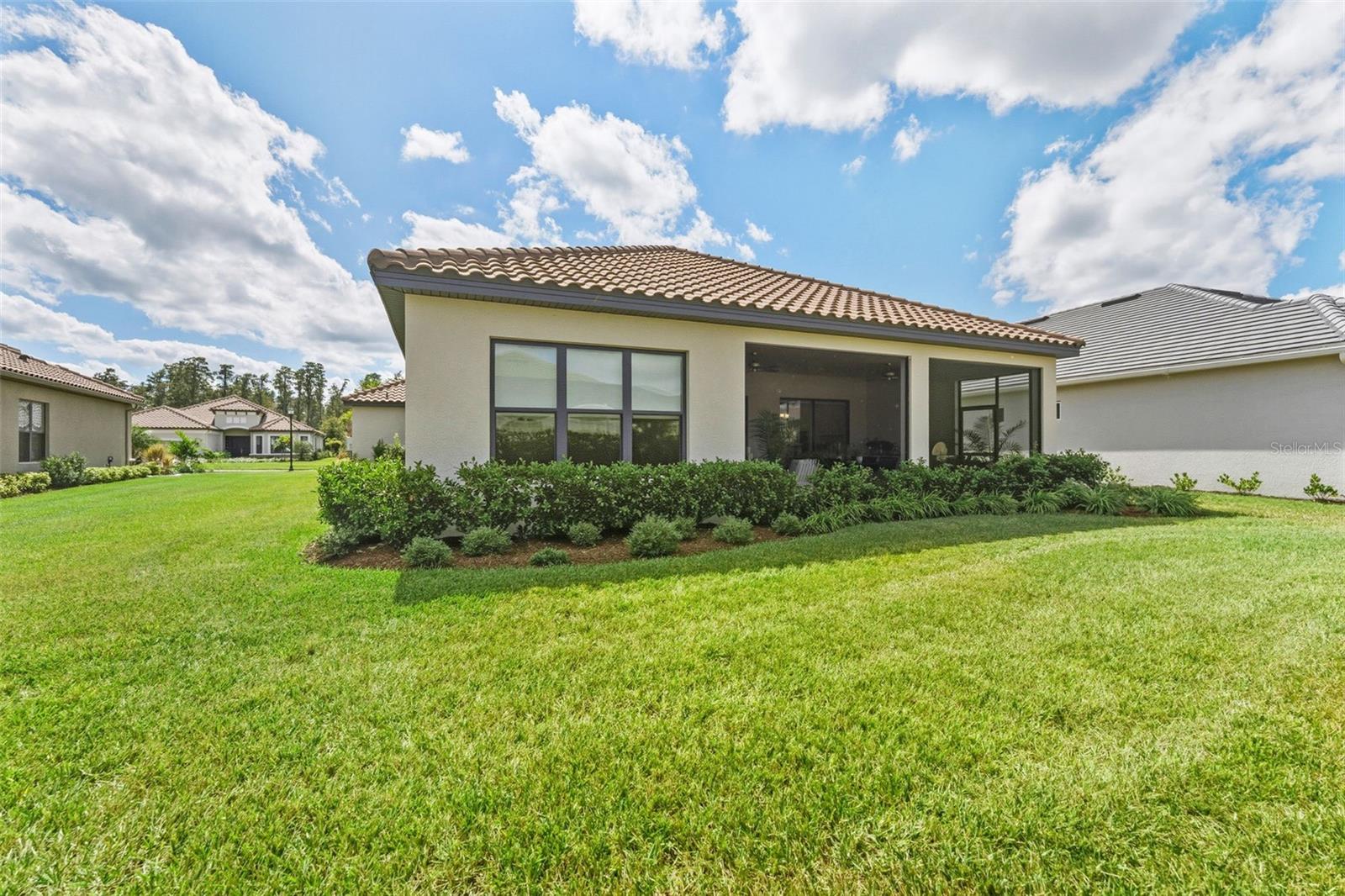 ESPLANADE/WIREGRASS RANCH PH - Residential