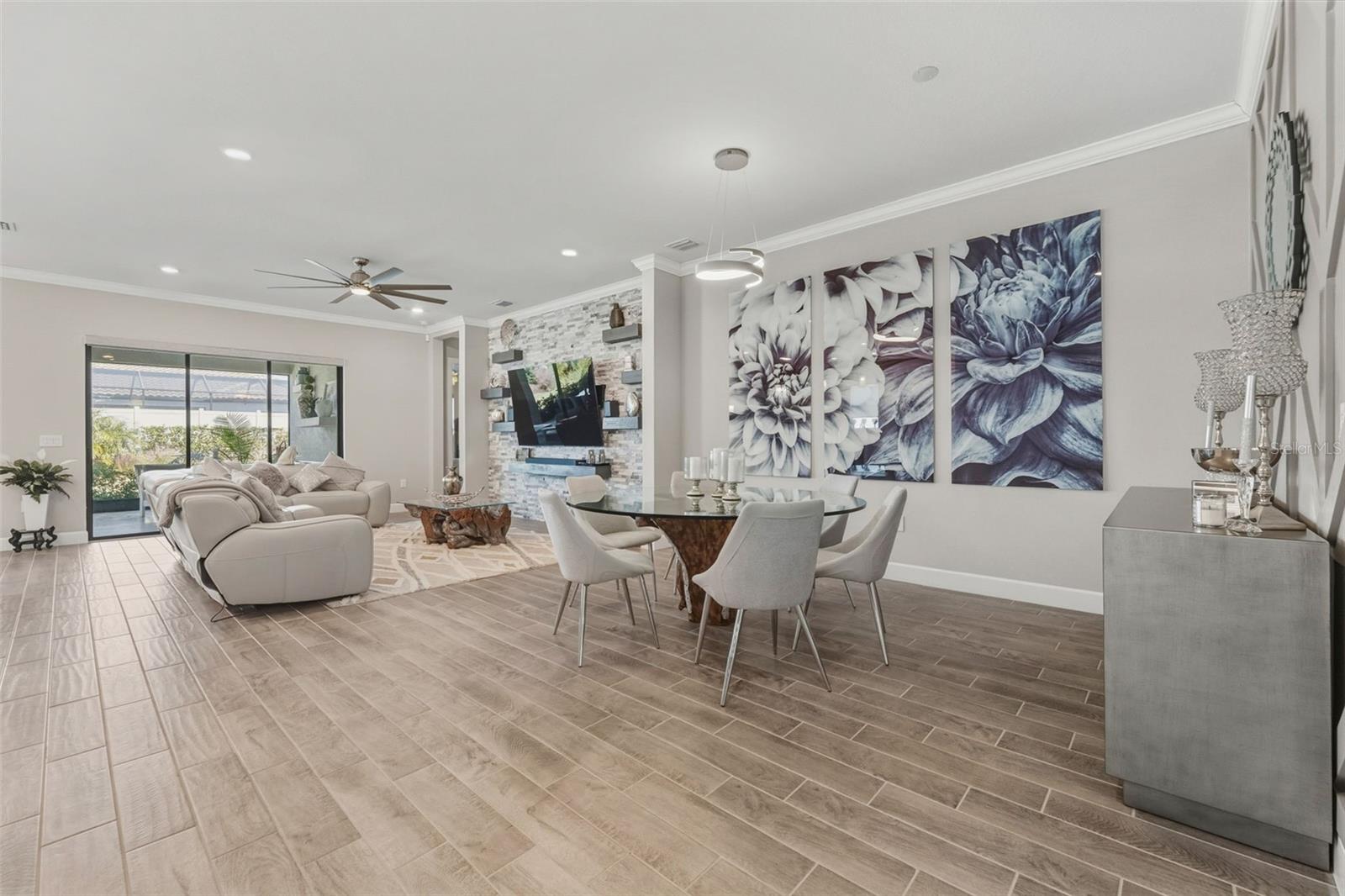 ESPLANADE/WIREGRASS RANCH PH - Residential