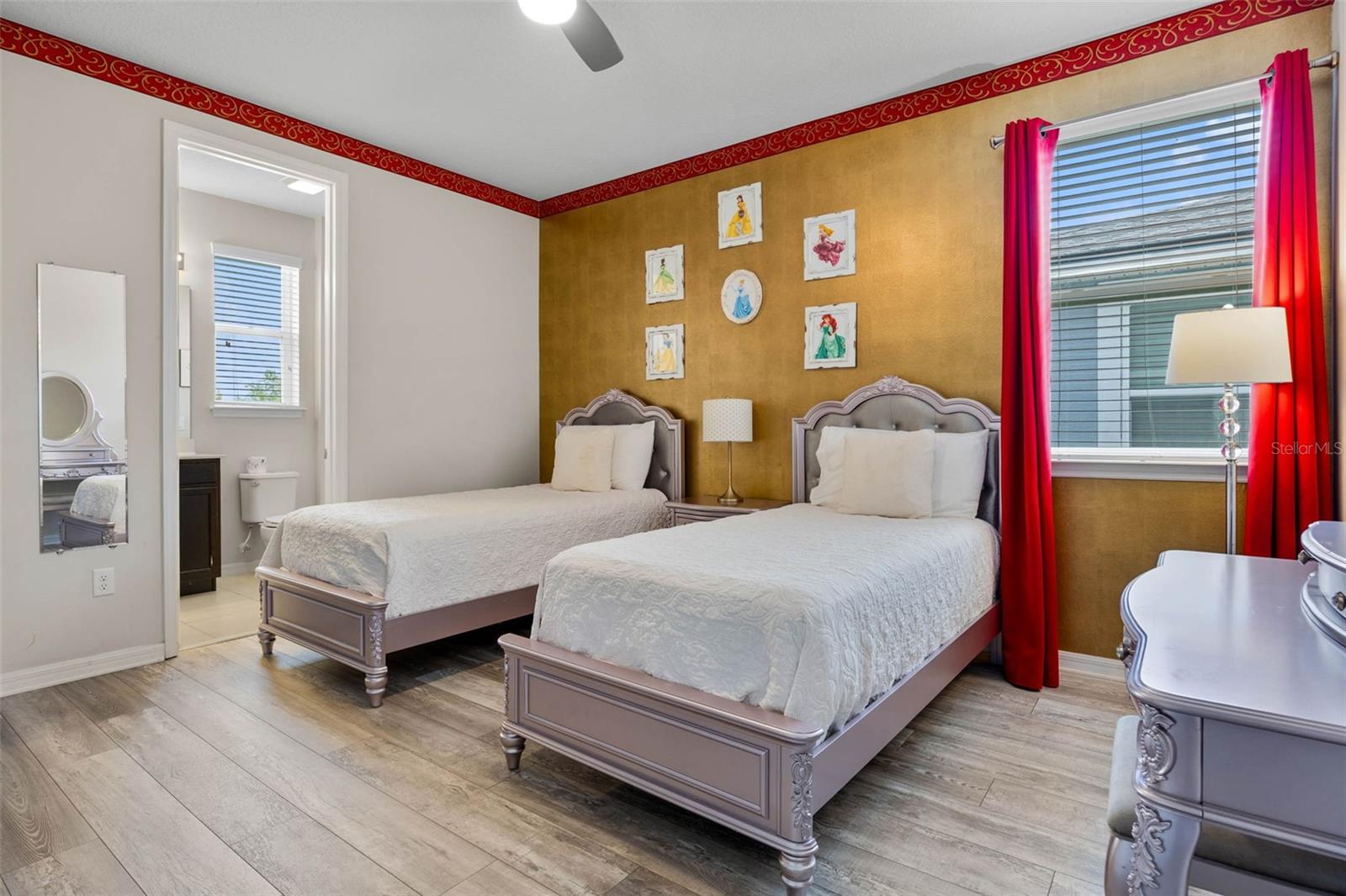 SOLARA RESORT - Residential