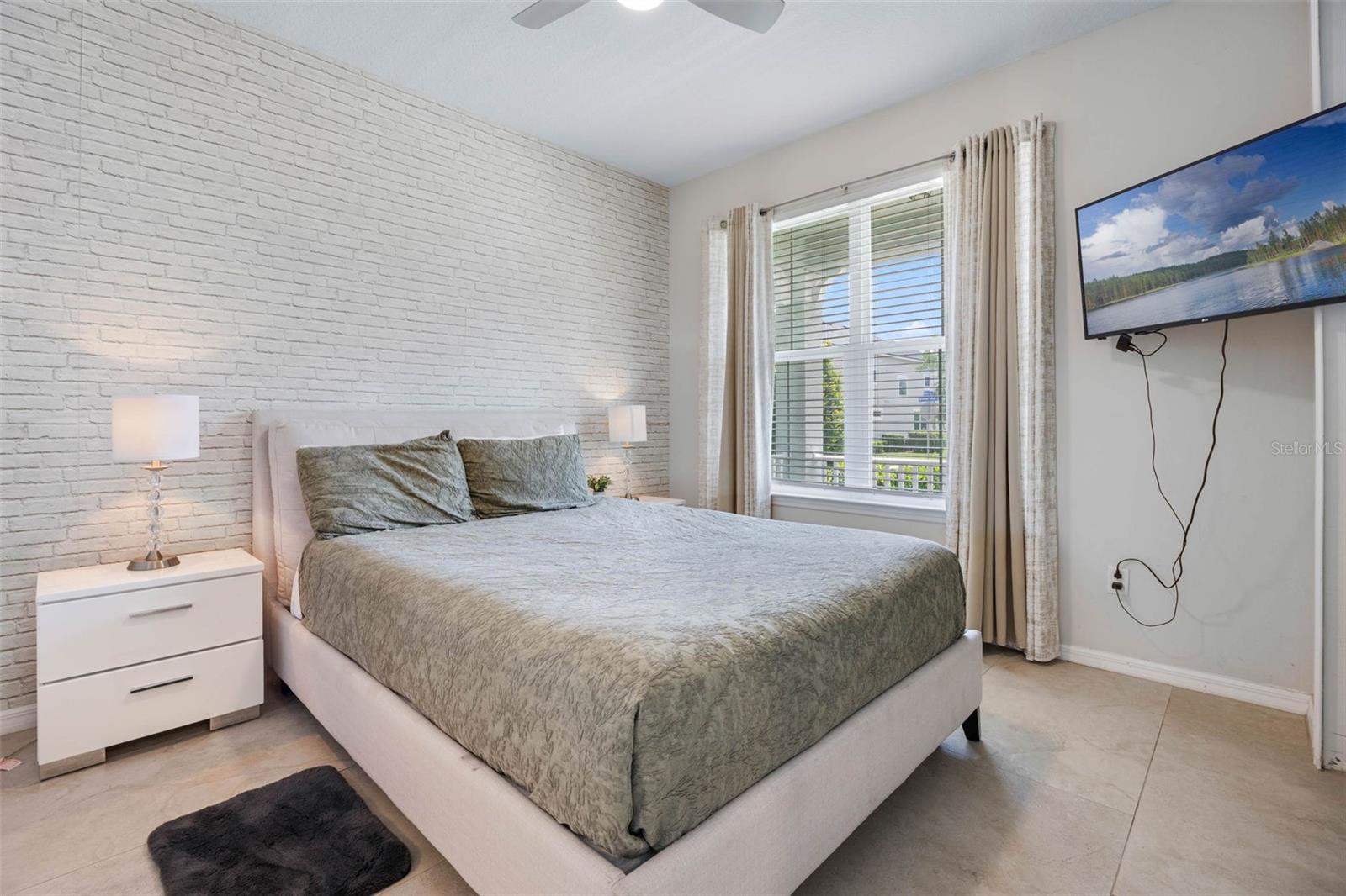 SOLARA RESORT - Residential