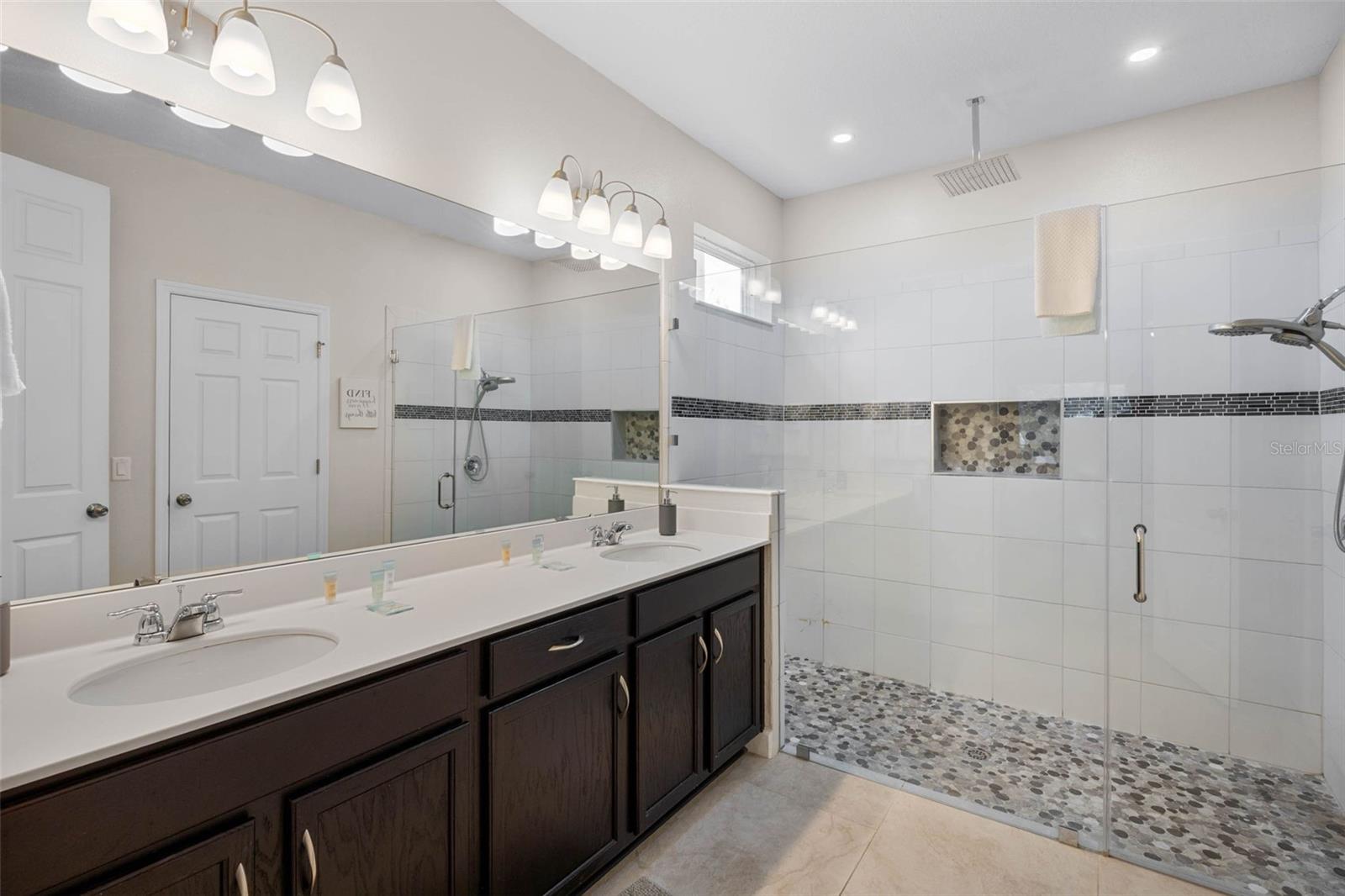 SOLARA RESORT - Residential