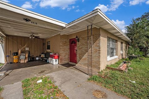 A home in TAMPA