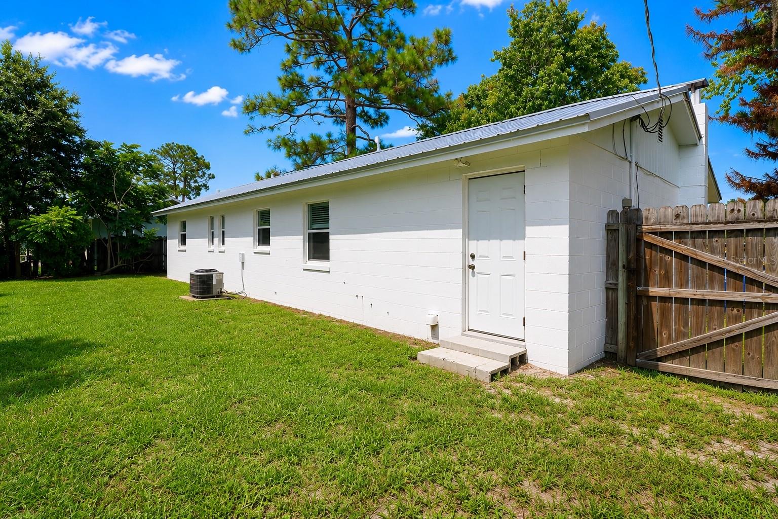 2824 YULE TREE DRIVE
