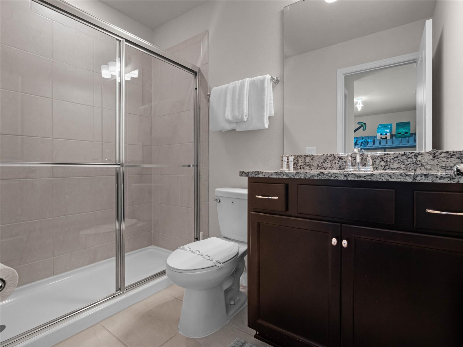 WINDSOR ISLAND RESIDENCE PH 2B - Residential