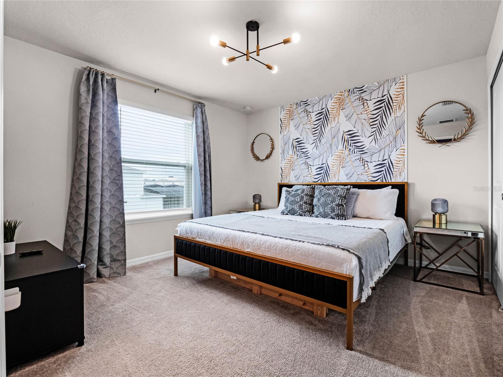WINDSOR ISLAND RESIDENCE PH 2B - Residential