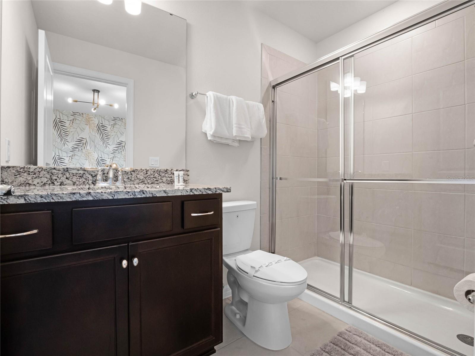 WINDSOR ISLAND RESIDENCE PH 2B - Residential