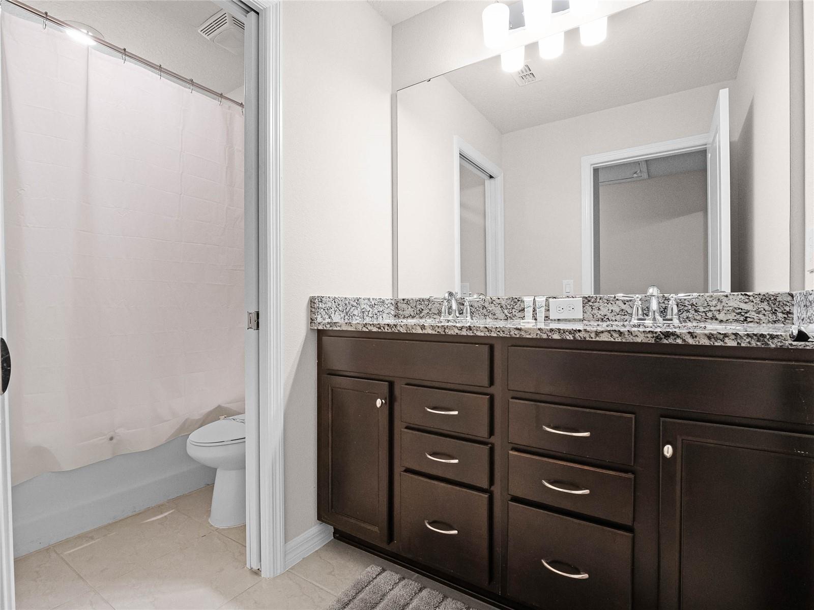 WINDSOR ISLAND RESIDENCE PH 2B - Residential