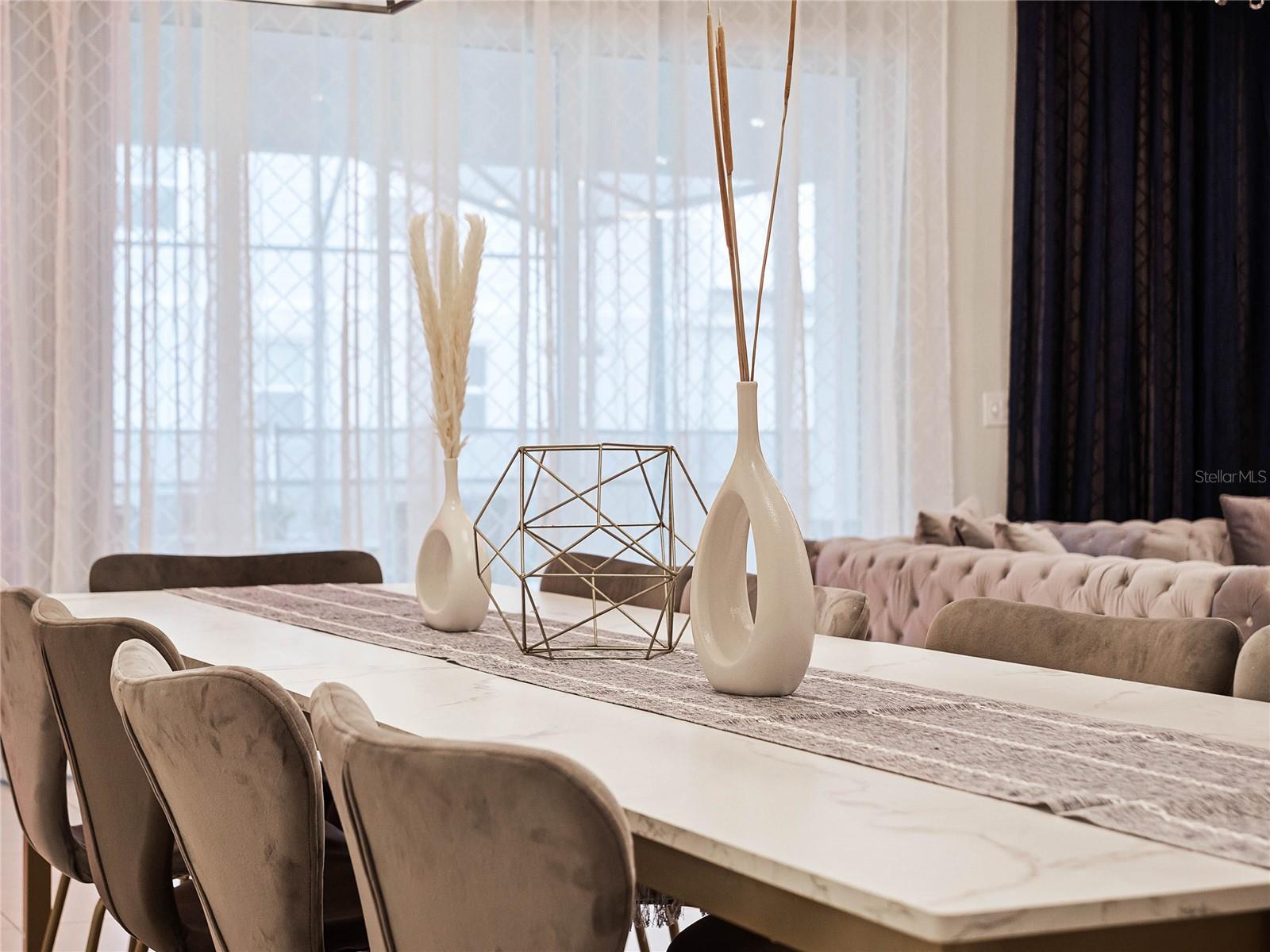 WINDSOR ISLAND RESIDENCE PH 2B - Residential