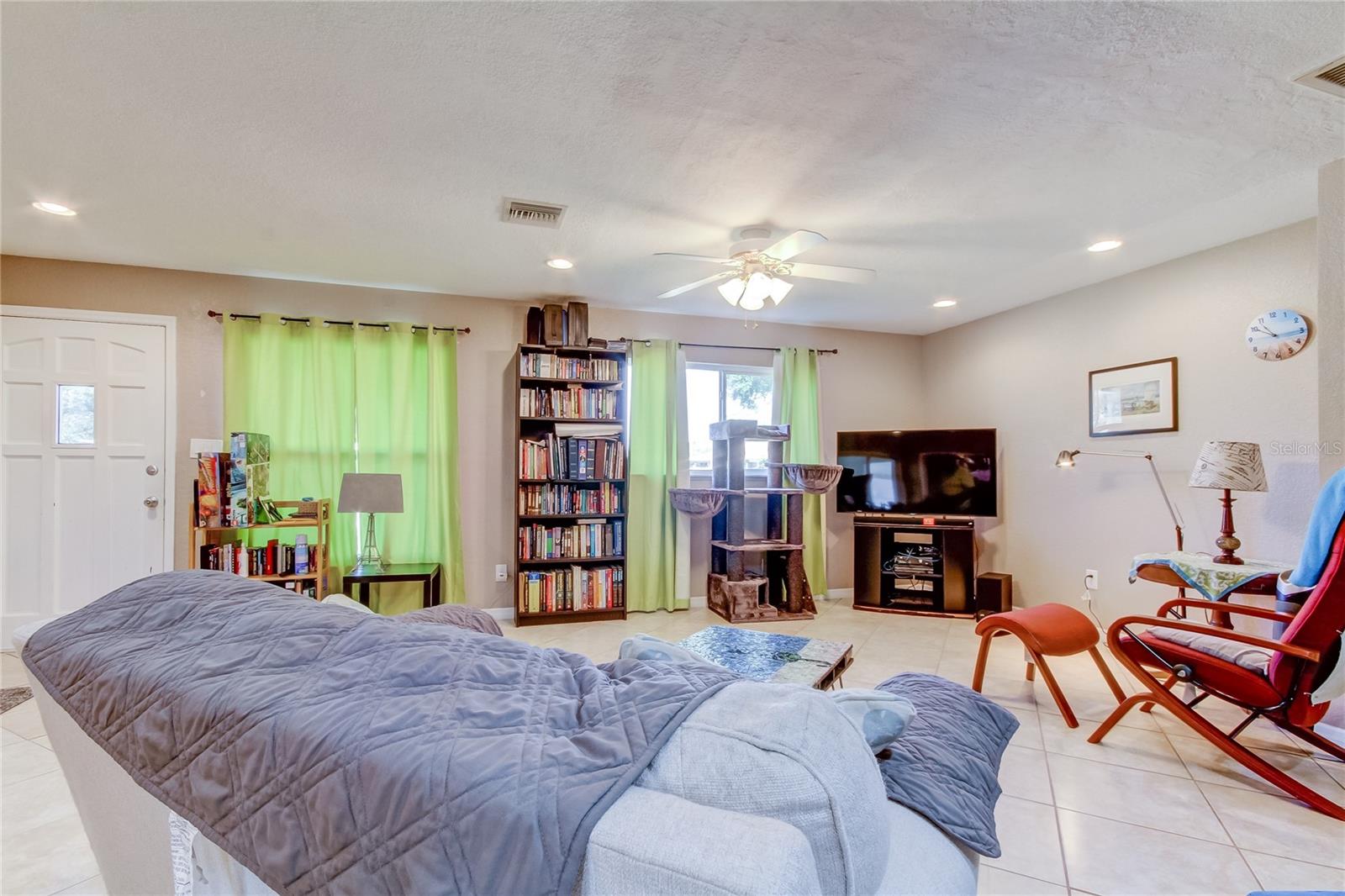 MEADOW LAWN 2ND ADD - Residential Lease