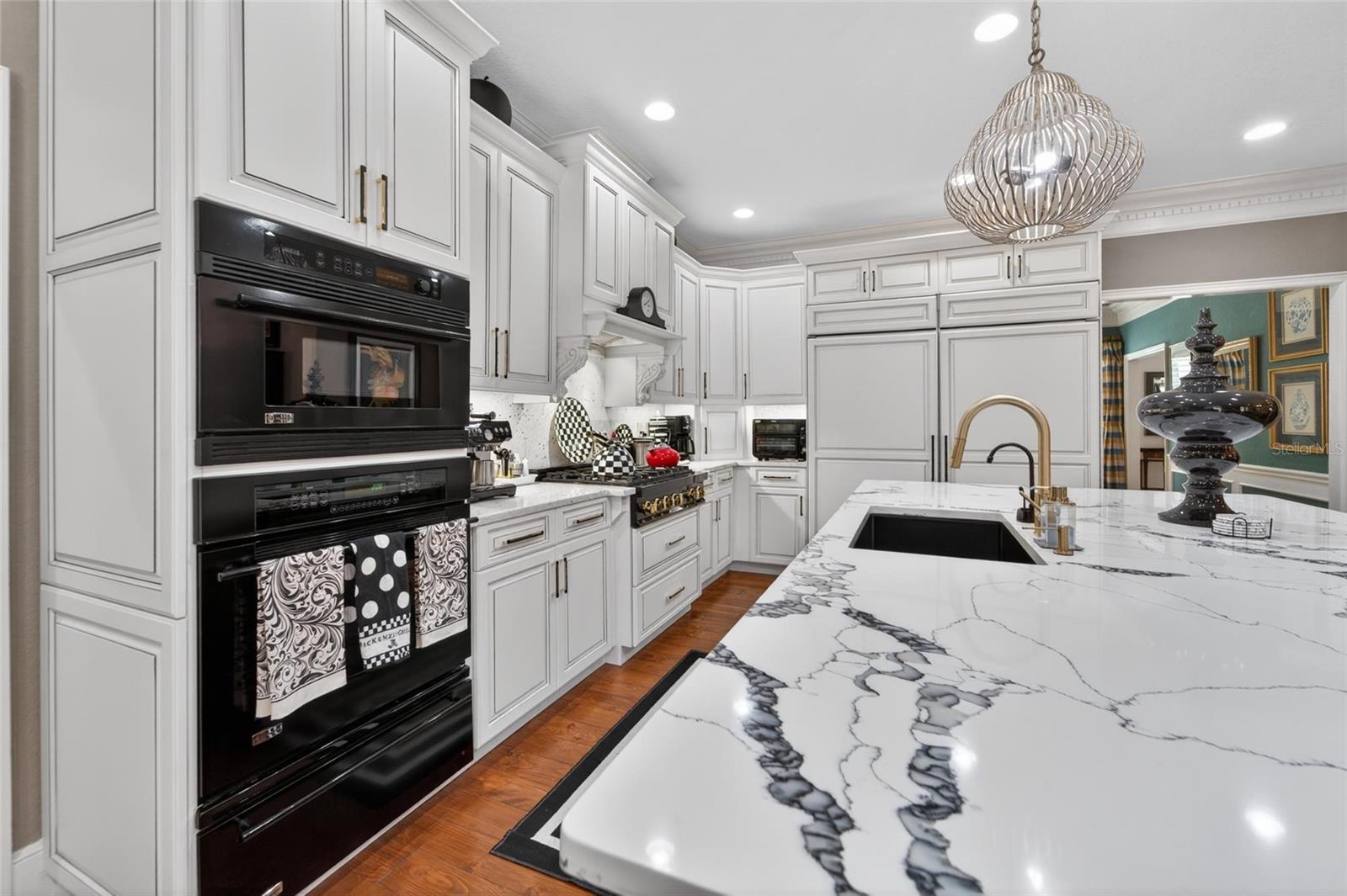 AVILA UNIT 1 - Residential