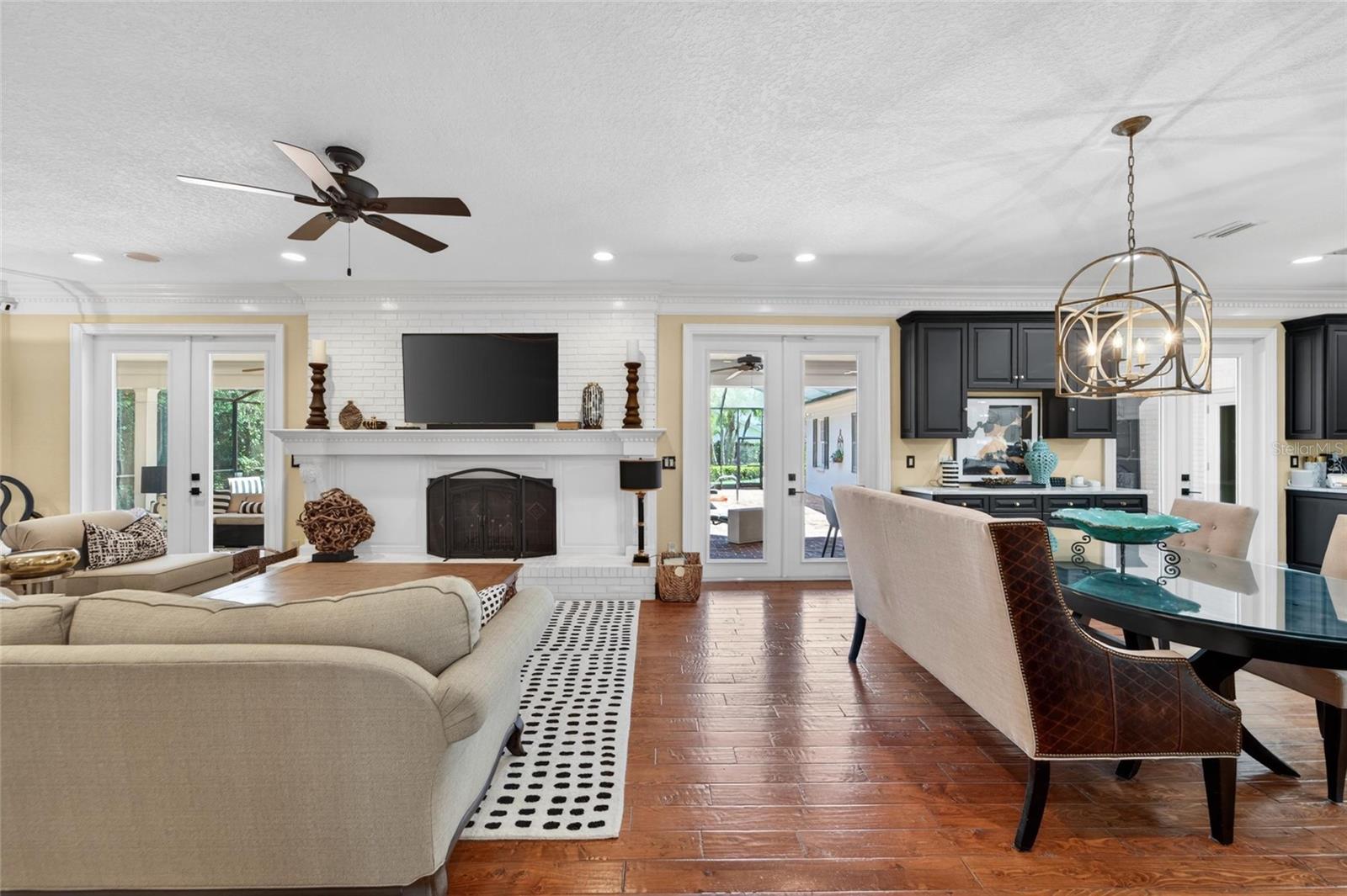 AVILA UNIT 1 - Residential
