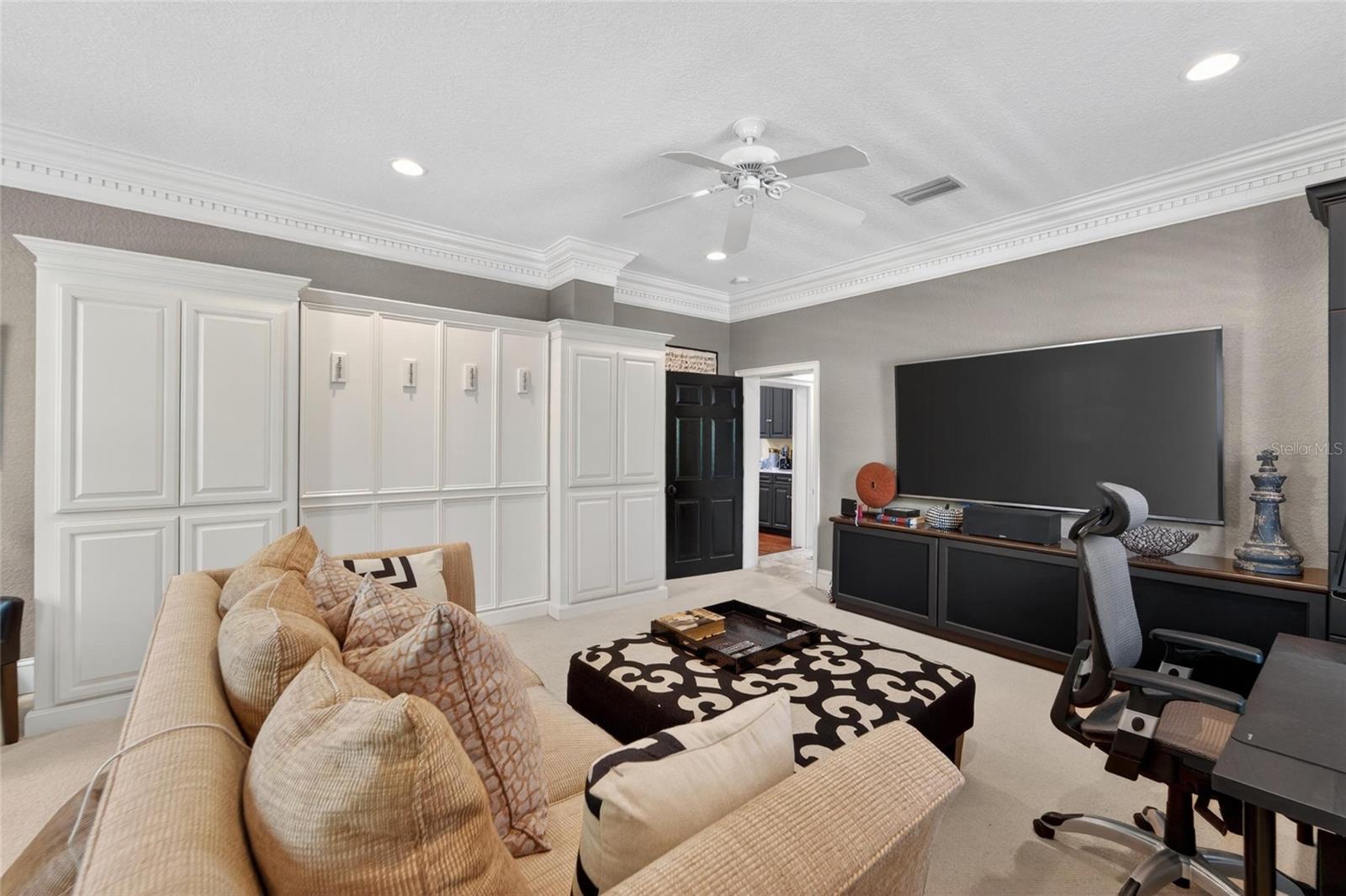 AVILA UNIT 1 - Residential