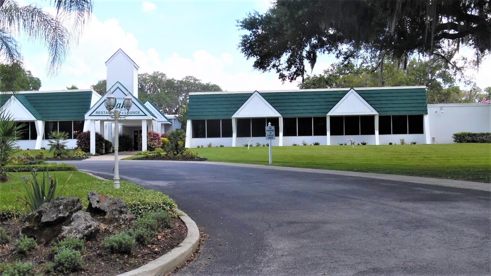 CONTINENTAL COUNTRY CLUB - Residential