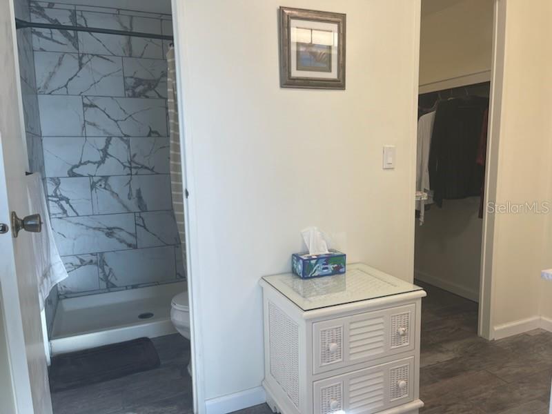 CONTINENTAL COUNTRY CLUB - Residential