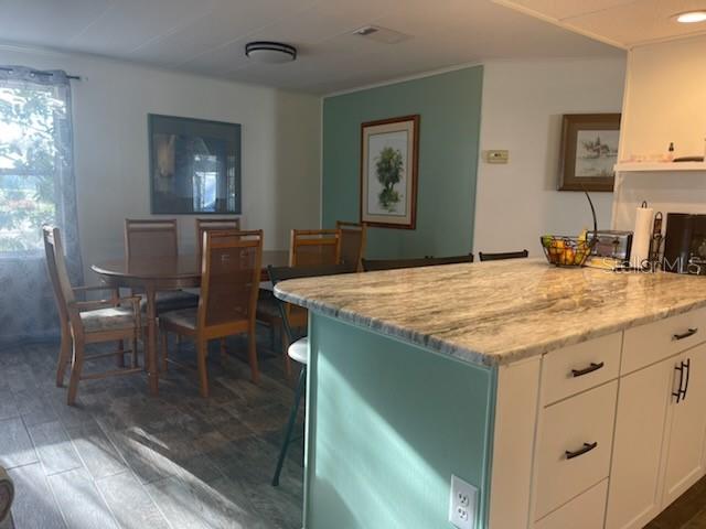 CONTINENTAL COUNTRY CLUB - Residential