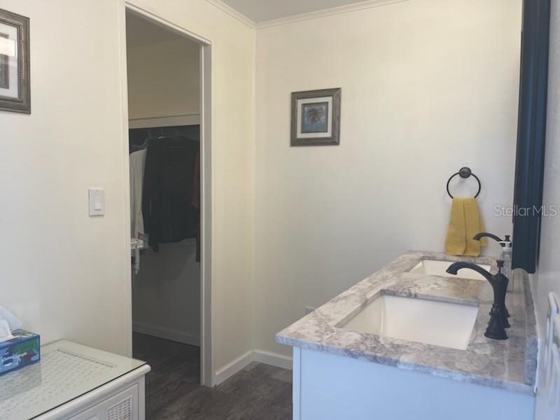 CONTINENTAL COUNTRY CLUB - Residential