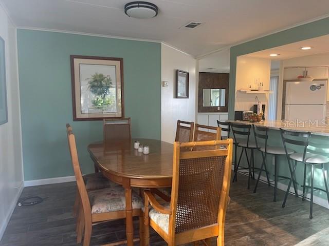 CONTINENTAL COUNTRY CLUB - Residential