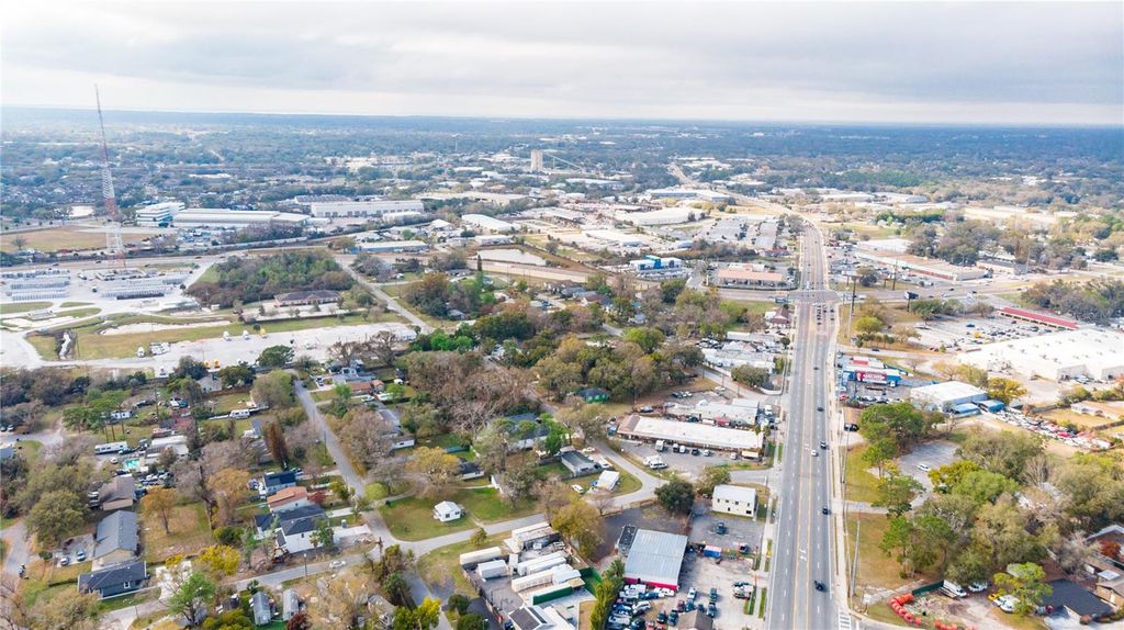 Photo of 5424 Edgewater Drive, Orlando, FL 32810 (MLS # O6386838)