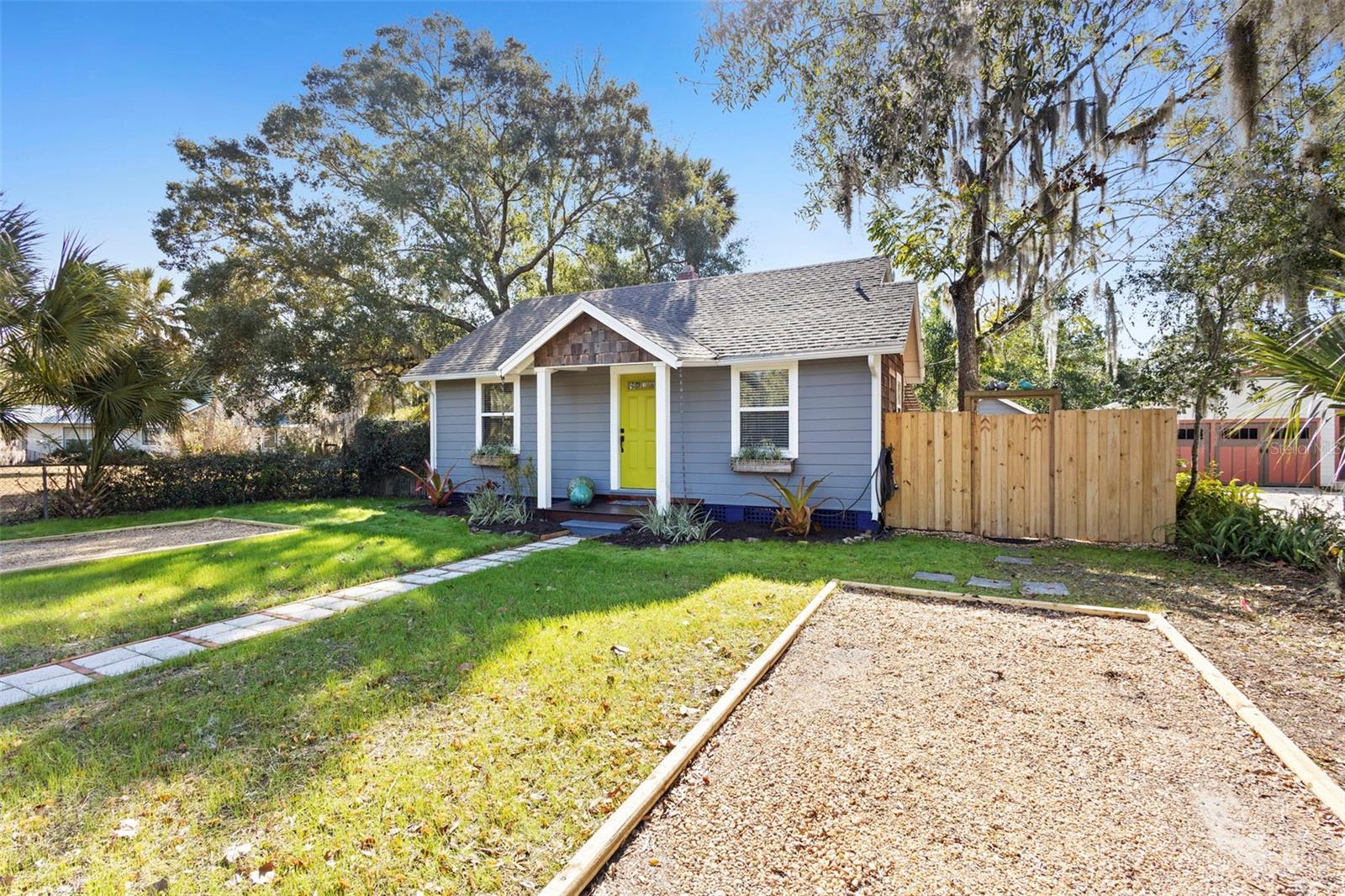 534 W PENNSYLVANIA AVENUE