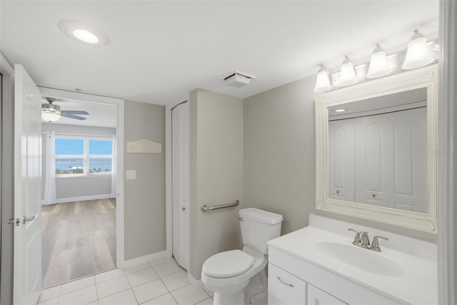 OCEANS CLOVERLEAF NORTH - Residential