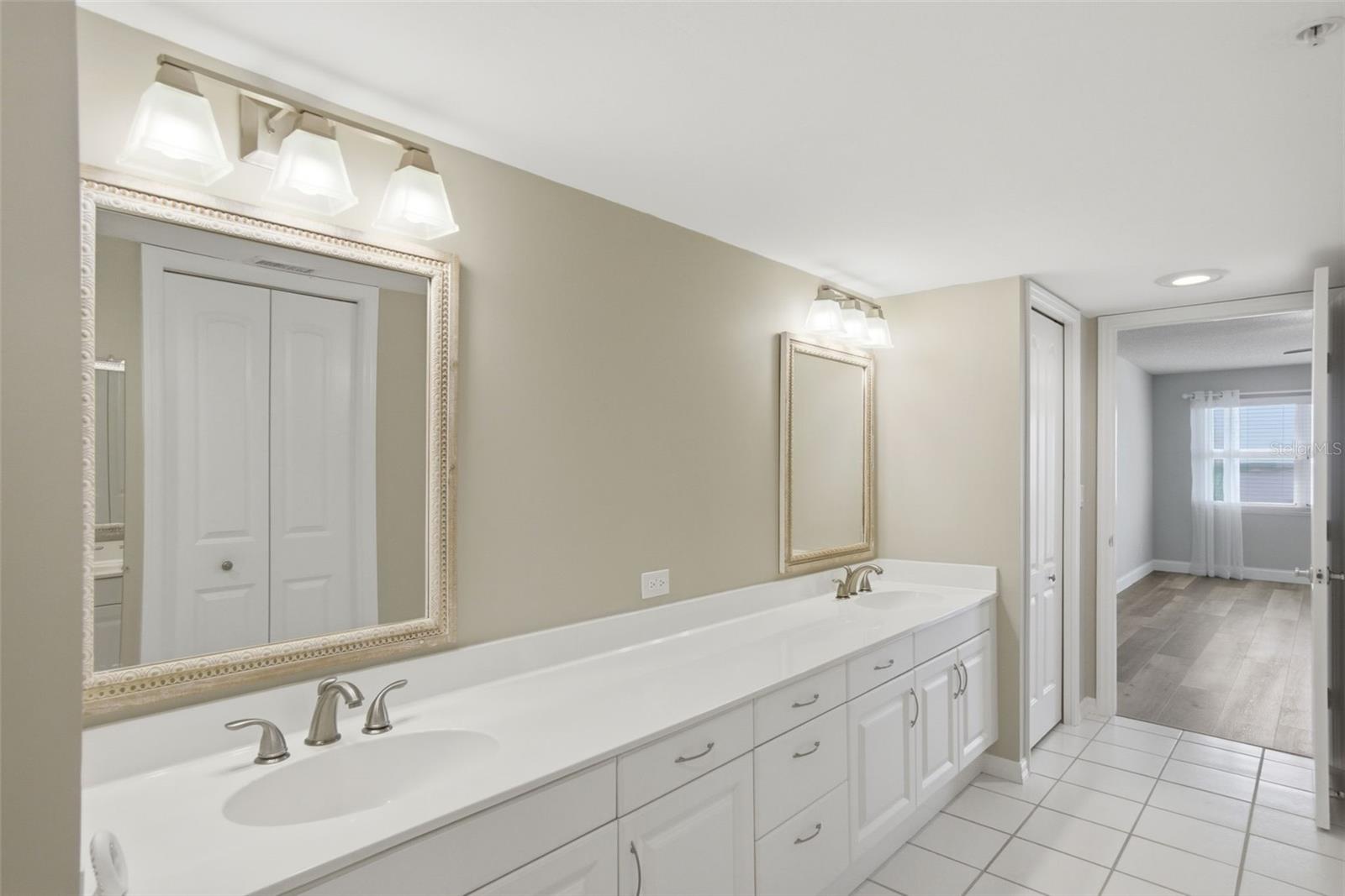 OCEANS CLOVERLEAF NORTH - Residential