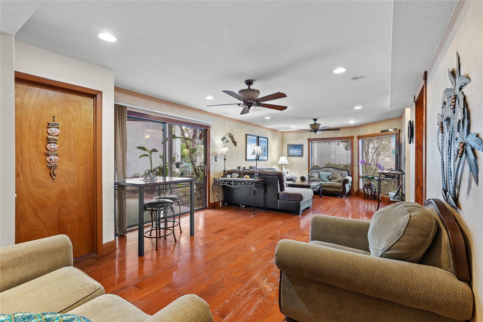 LEMON TREE CONDO SEC 01 - Residential