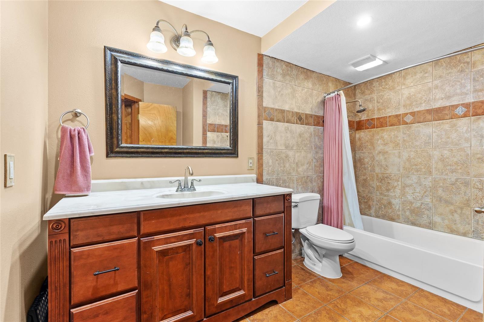 LEMON TREE CONDO SEC 01 - Residential