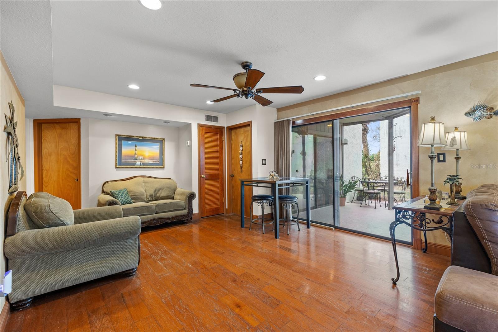 LEMON TREE CONDO SEC 01 - Residential