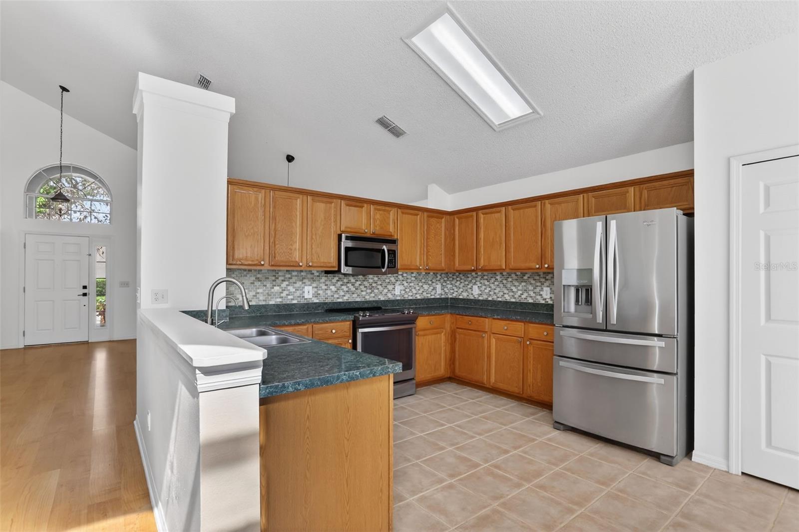 HUNTERS CREEK TR 115 PH 01 - Residential