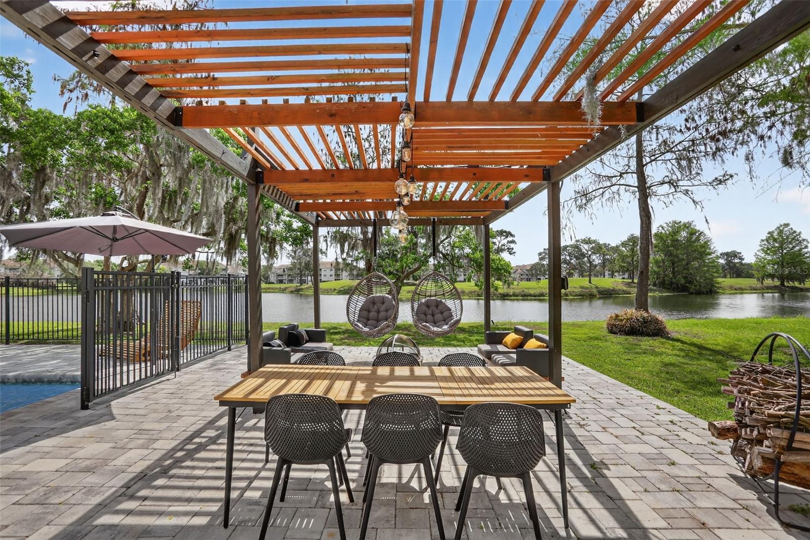 HUNTERS CREEK TR 115 PH 01 - Residential