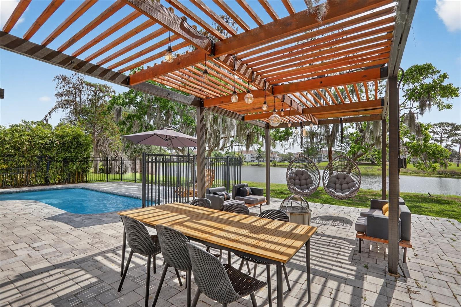 HUNTERS CREEK TR 115 PH 01 - Residential