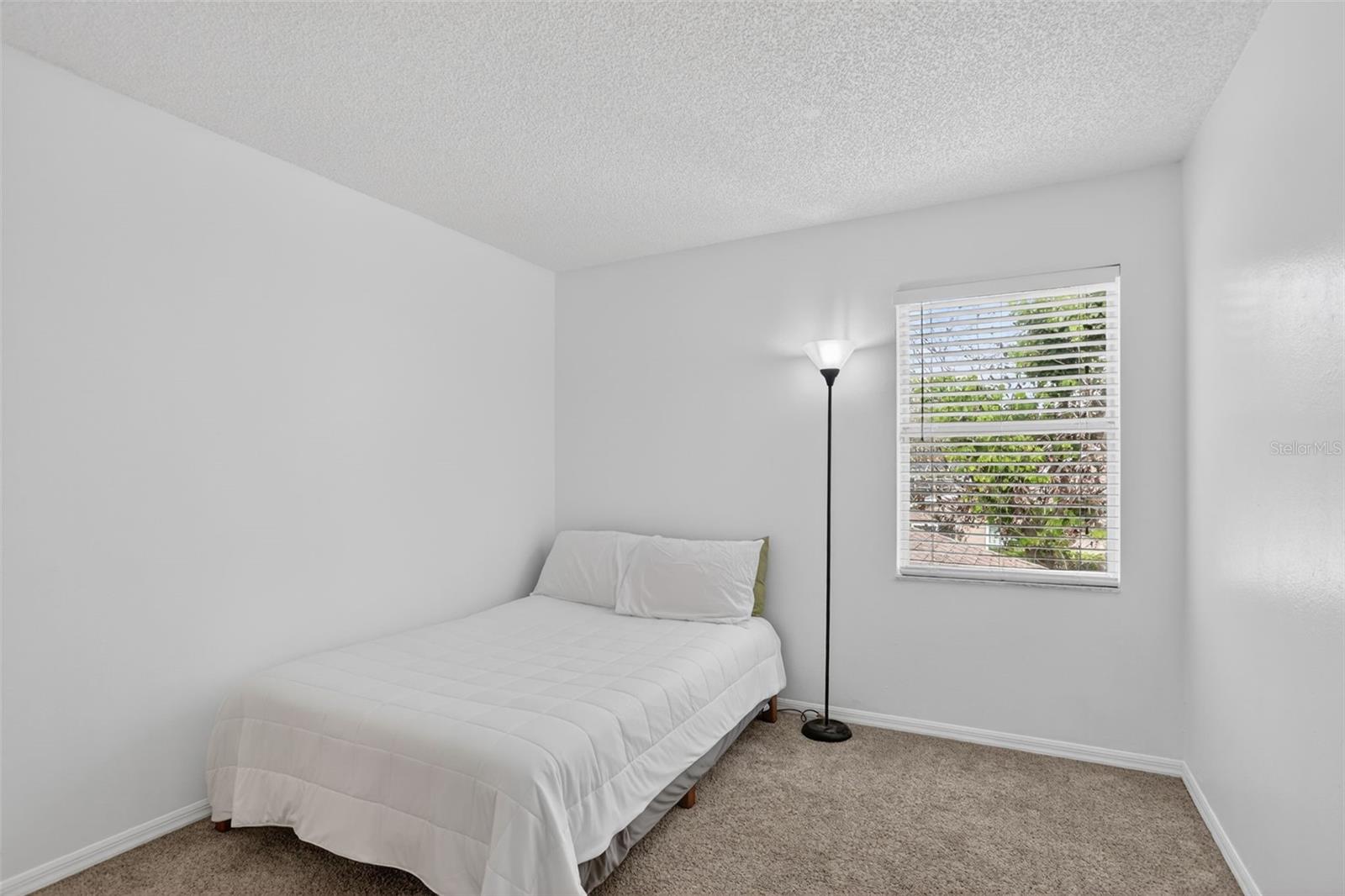 HUNTERS CREEK TR 115 PH 01 - Residential