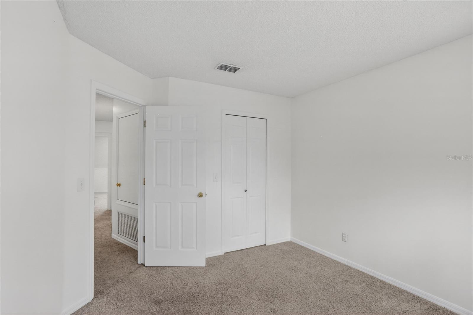 HUNTERS CREEK TR 115 PH 01 - Residential