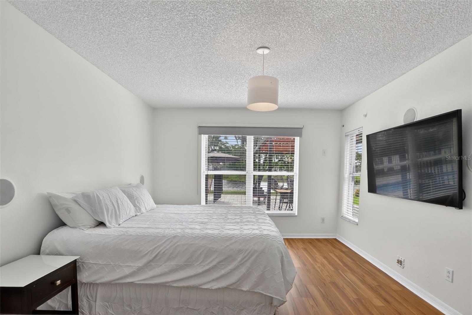 HUNTERS CREEK TR 115 PH 01 - Residential