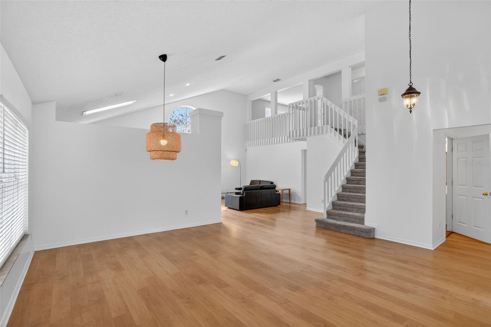 HUNTERS CREEK TR 115 PH 01 - Residential